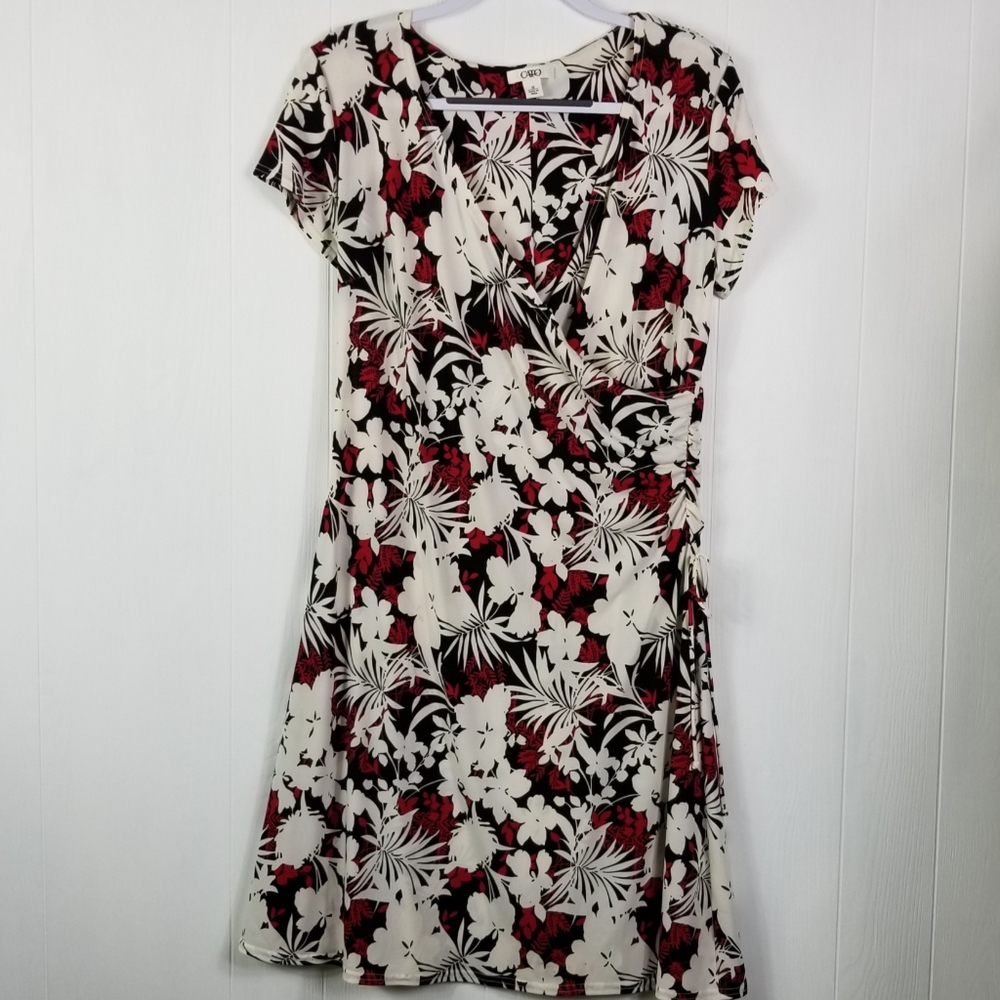 Cato red white and black  floral print Sz 12